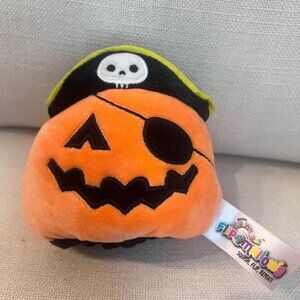 Squishmallows Flip A Mallow Halloween 5” Petey Pirate/Paxton Pumpkin Plush